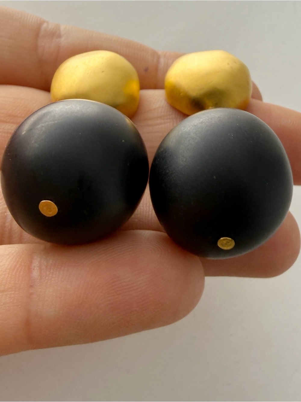 Vintage Givenchy Signed Matte Brushed Goldtone Black Double Ball Dangle Earrings - Picture 5 of 8